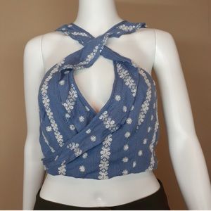 LF NWT mint vanilla blue daisy criss cross chambray boho ruffle floral crop top